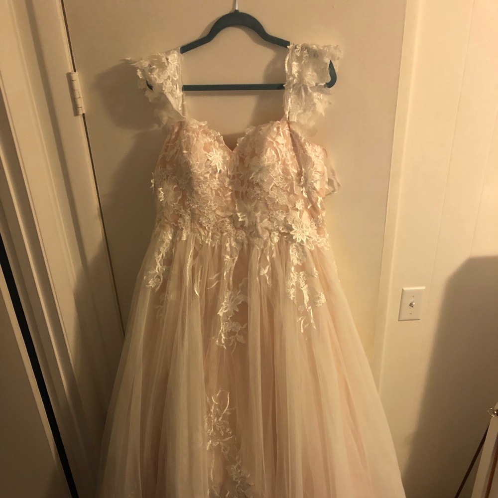 JJhouse wedding dress